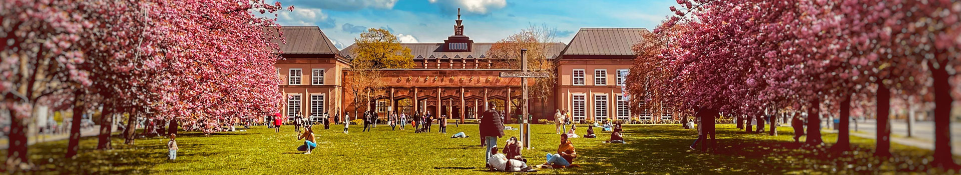 Frühling vor dem GRASSI Museum Leipzig