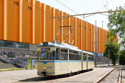 In der Wendeschleife Deutscher Platz steht der G4 1206 auf MM-Linie. Quelle: Dave Tarassow