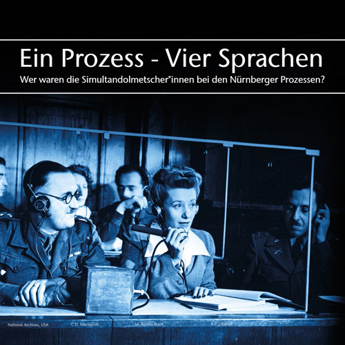 Titelbild der Ausstellung »Ein Prozess – Vier Sprachen«, © Stiftung Forum Recht