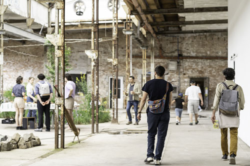 Franz-Flemming-Straße 25 – Glasfabrik, Zentrum für Urbanismus
